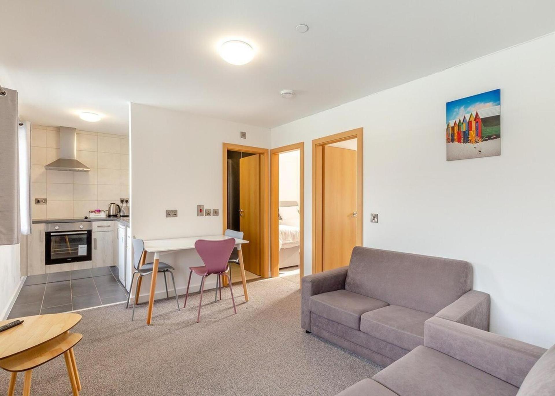 Beautiful 2-Bed Apartment In Ilfracombe Exteriör bild